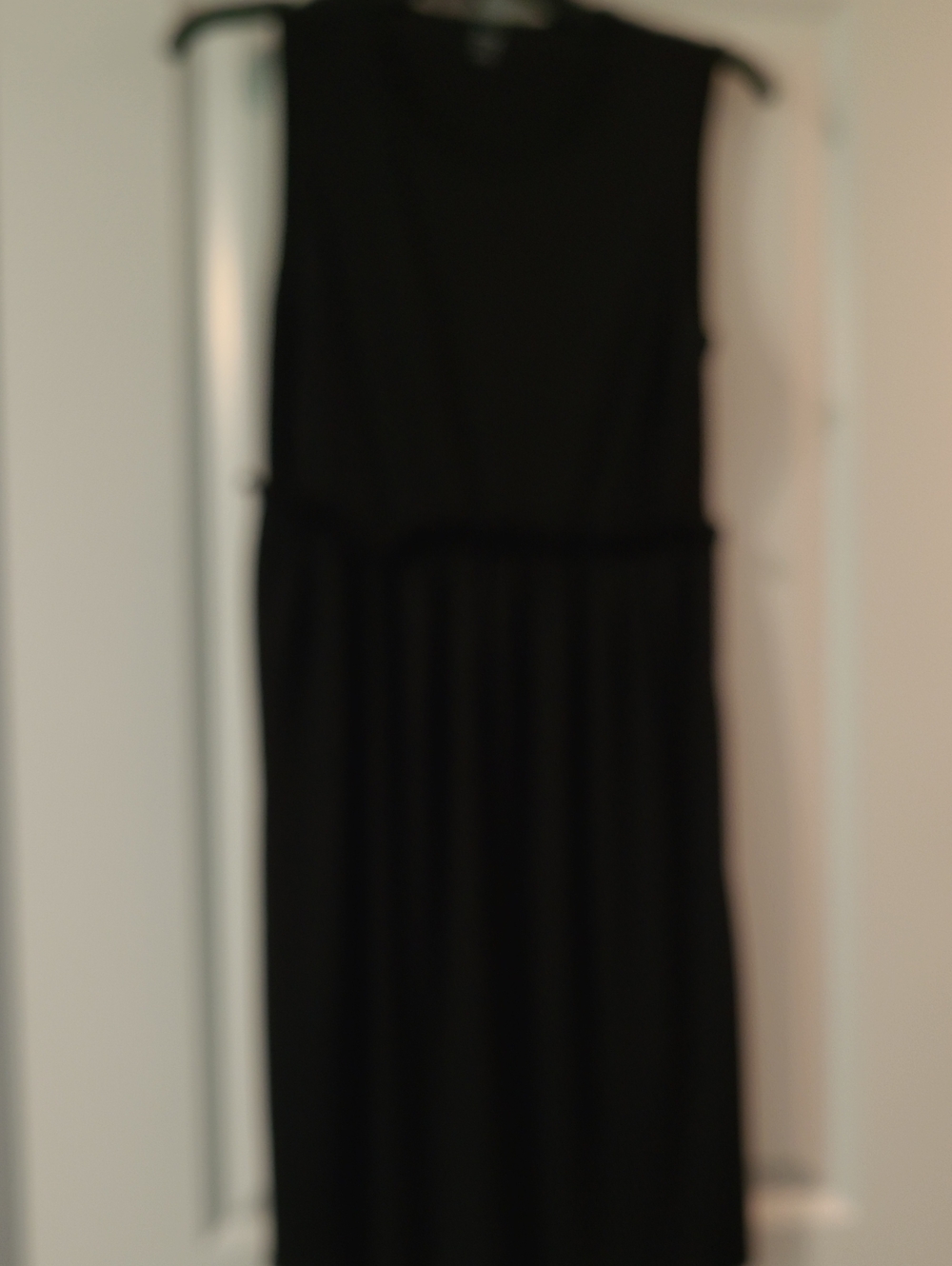 SHEIN Black Sleeveless Midi Dress - Chic Everyday Staple